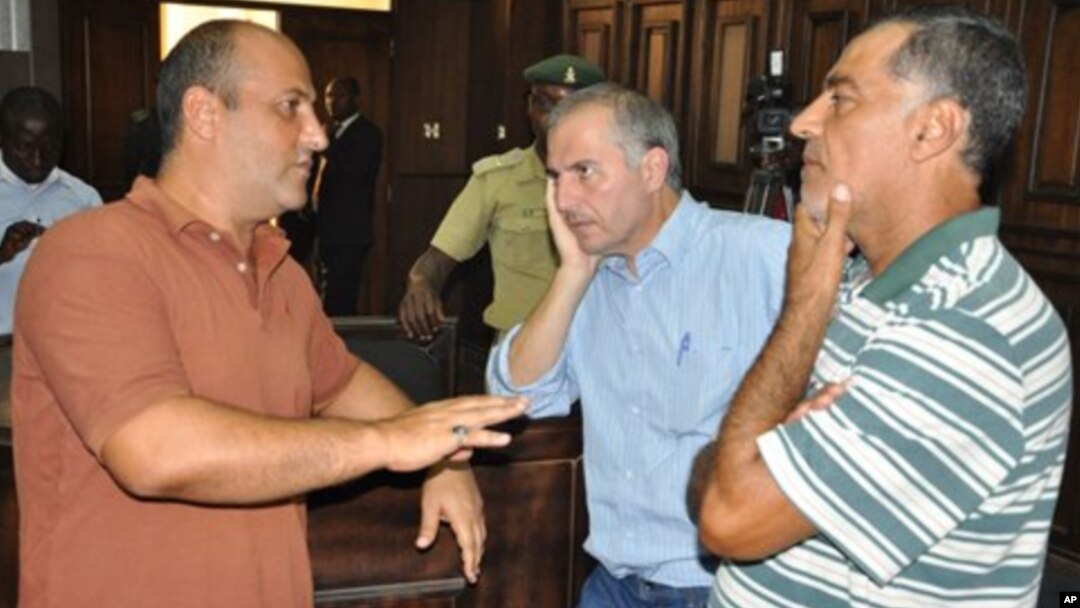 Hukumomin tsaron Najeriya sun damke Talal Roda da Abdallah Thahini da kuma Mustapha Fawaz. 