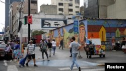 Fiscalía venezolana emite órdenes de extradición contra dirigentes políticos opositores
