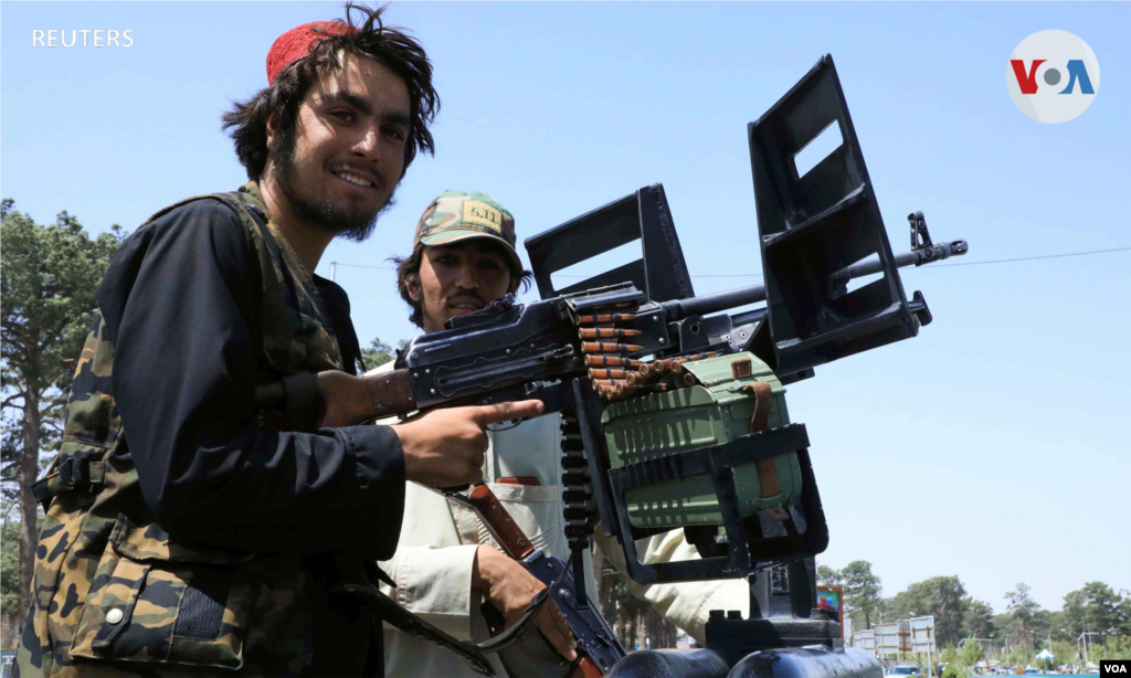 La llegada de los talibanes a las puertas de Kabul tiene a las embajadas luchando por sacar a su personal.