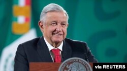 El presidente de México, Andrés Manuel López Obrador en conferencia de prensa en Ciudad de México, el 8 de abril de 2021.