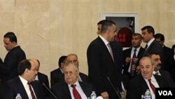 Mantan PM Irak Ibrahim Jafari, PM Irak Nouri al-Maliki, Presiden Irak Jalal Talabani and Mantan PM IrakAyad Allawi saat pertemuan di Baghdad, Irak.