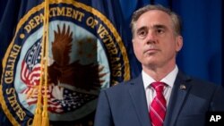 El secretario de los Asuntos de Veterans, David Shulkin, sería reemplazado del gabinete presidencial según fuentes citadas por AP.