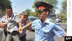 ბიშკეკში უშიშროების ძალები პატრულირებენ