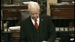 Le sénateur Robert Byrd avait soutenu la candidature de Barack Obama à la présidence en 2008