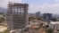 Un sitio de construcción está detenido debido a la cuarentena por el coronavirus en San Salvador, El Salvador, el 20 de abril de 2020.