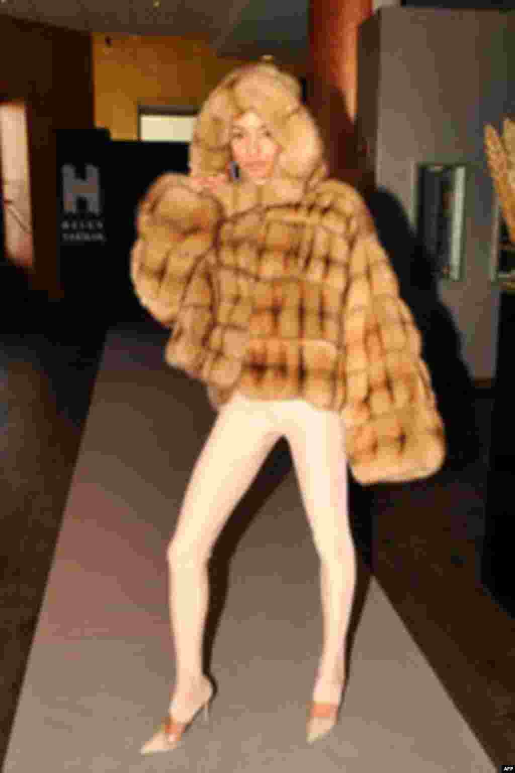 Elena Yarmak Fashion Show