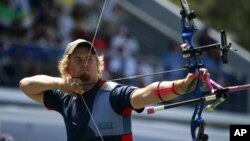 US archer Brady Ellison (photo from Oct. 2011)