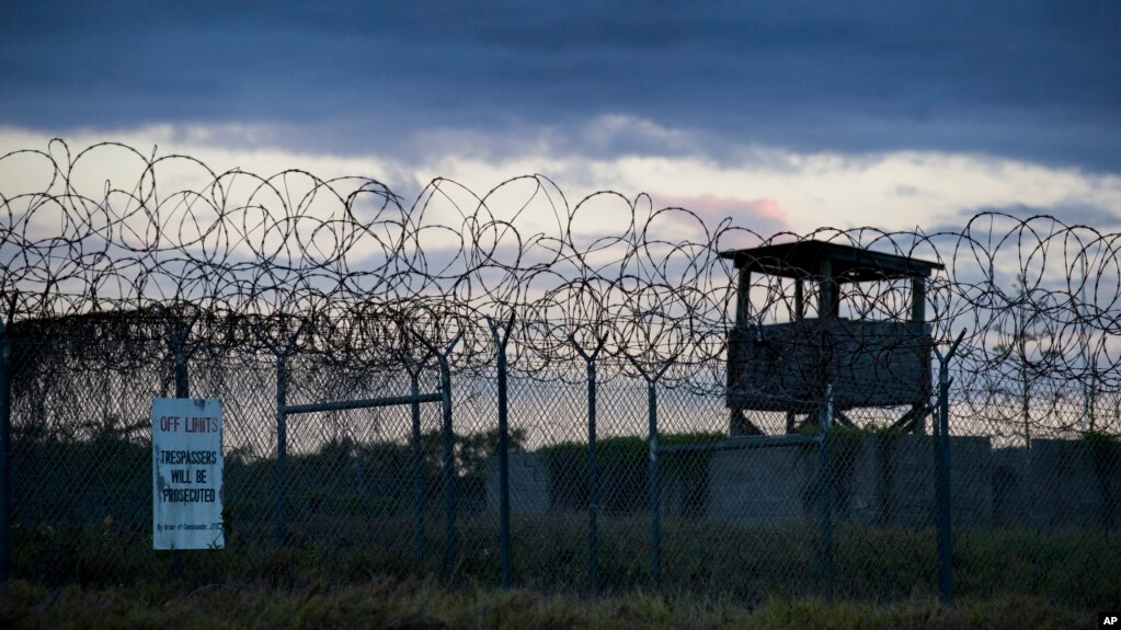 资料照 - 戒备森严的美国设在古巴的关塔纳摩湾拘留设施。(photo:VOA)