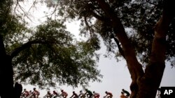 ARCHIVES BURKINA FASO - Tour du Faso en 2008. (AP Photo/Christophe Ena)