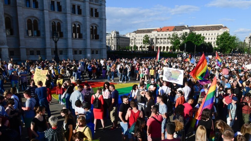 Jika Langgar Demokrasi, Uni Eropa Bisa Tahan Dana untuk Hungaria dan Polandia