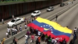 Thousands Continue Call for Venezuelan Leader's Ouster