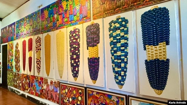 San Juan La Laguna, un santuario del arte y la identidad indígena con pinturas que retratan las costumbre culinarias. [Fotografía: Karla Arévalo / VOA]