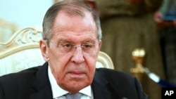 Menteri Luar Negeri Rusia, Sergey Lavrov di Moskow, Rusia, 26 November 2019.