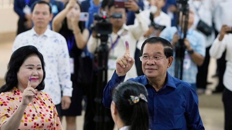 Kamboja Gelar Pemilu, Hun Sen Hampir Pasti Menang  
