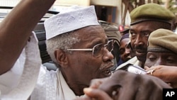 L'ancien président tchadien Hissène Habré au Sénégal en 2005