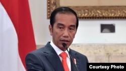 Presiden Jokowi saat memberikan pengarahan pada Sidang Kabinet Paripurna di Jakarta, 7 Januari 2019. (Foto: Setpres RI)