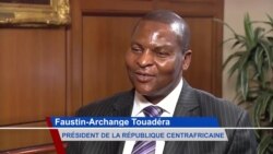 Interview de Faustin-Archange Touadera sur VOA Afrique (vidéo)