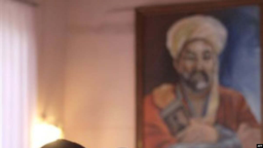 Qirg’iziston tarixida hali bunaqa ochiq saylov bo’lgan emas edi, deydi tahlilchilar