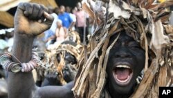 Un partisan du président sortant Laurent Gbagbo