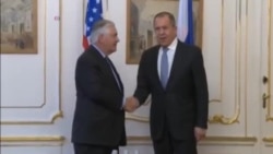 Tillerson Spars With on Ukraine Conflict