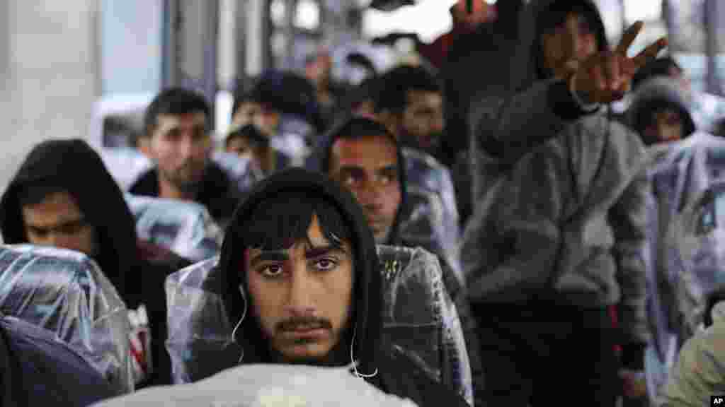 ምፍራስ መዓስከር ስደተኛታት 'ካሊ' ፈረንሳ