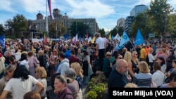 Protest prosvetnih radnika četiri reprezentativna sindikata obrazovanja u Beogradu (Glas Amerike / Stefan Miljuš)