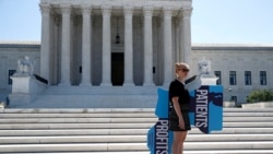 La Cour suprême des États-Unis invalide une loi restrictive sur l'avortement