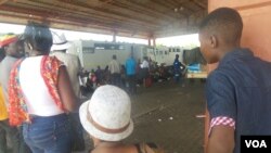 Izizalwane zeZimbabwe ezixotshwe kweleBotswana
