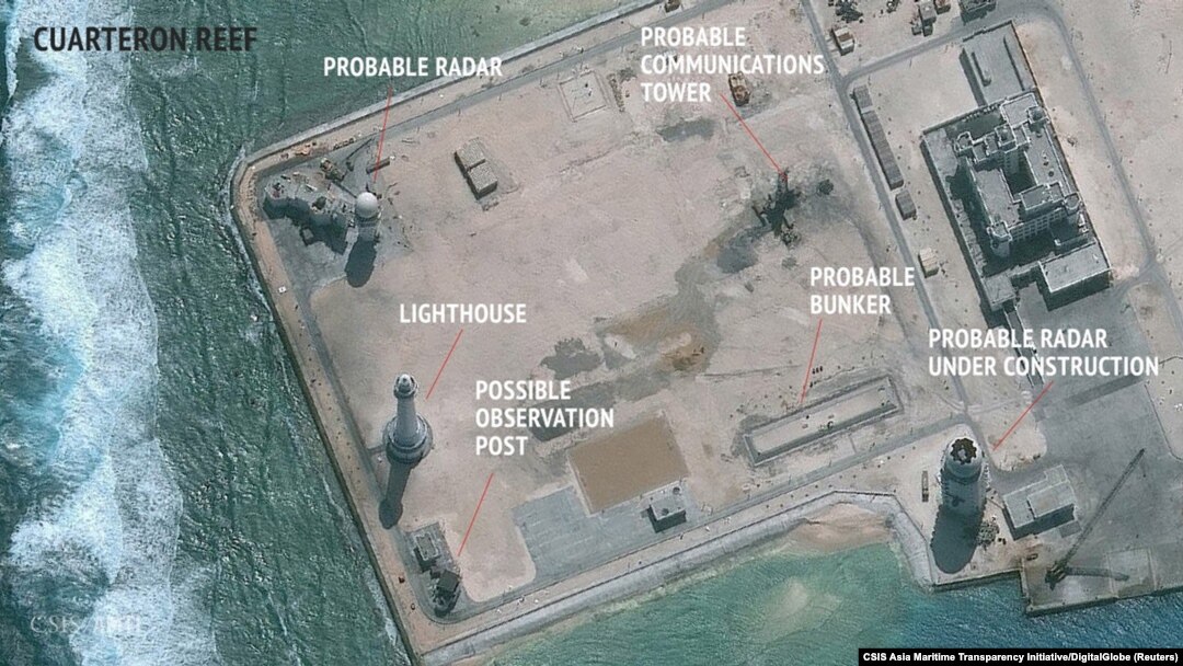 衛星圖像顯示在南中國海爭議島嶼上可能的雷達設施（資料圖）。