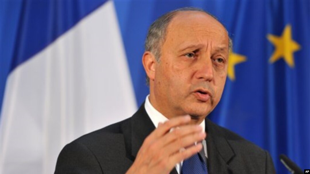 Menteri Luar Negeri Perancis, Laurent Fabius mengatakan Iran mungkin bisa memproduksi senjata nuklir menjelang pertengahan tahun depan (foto: dok).