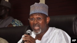 Independent National Electoral Commission Chairman, Attahiru Jega, speaks during a news conference in Abuja, Nigeria, Feb. 7, 2015.