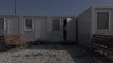 Гласот на Америка во транспортниот центар „Винојуг“: На клупа со Рахиб, бегалец од Пакистан