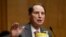 资料照片：民主党籍联邦参议员怀登（Ron Wyden）出席参院听证会（2020年6月30日）