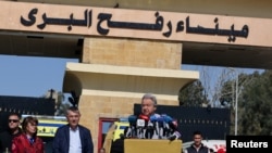 António Guterres no posto fronteiriçode Rafah