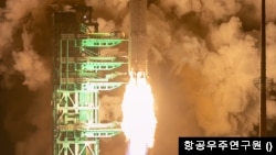 누리호 발사 모습 (항공우주연구원 자료사진)
