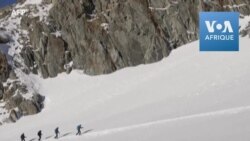 Un glacier géant fond au fil du temps