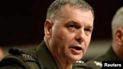 El General James E. Cartwright, ex vicejefe del Estado Mayor Conjunto de Estados Unidos está siendo investigado por la filtración de una operación secreta para inutilizar el programa nuclear iraní.
