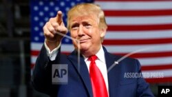 Vaive mutungamiri weAmerica, VaDonald Trump