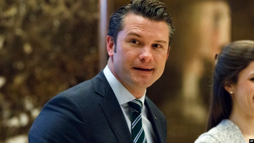 ARHIVA: Pit Hegset, kandidat novoizabranog predsednika Donalda Trampa za sekretara za odbranu (Foto: AP/Evan Vucci) 