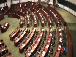 香港親中建制派杯葛 3本土議員未能宣誓就任