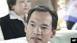 รายงานการสัมภาษณ์รัฐมนตรีว่าการกระทรวงการคลัง นายกรณ์ จาติกวณิช ตอนที่ 1