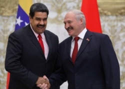 ​ El presidente en disputa de Venezuela Nicolás Maduro tiene en el presidente de Bielorrusia, Alexander Lukashenko, un estrecho aliado. [Foto de Archivo, Minsk/2017] ​