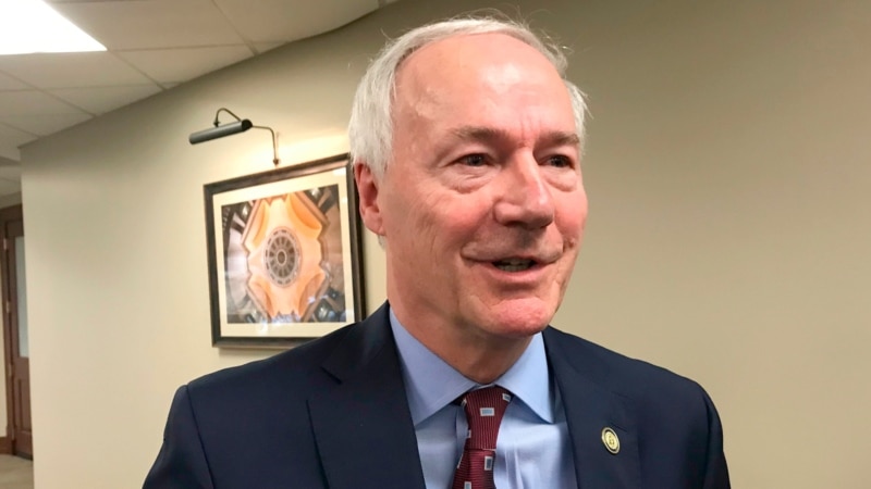 Mantan Gubernur Arkansas Asa Hutchinson Siap Bertarung di Pilpres 2024 8 Mantan Gubernur Arkansas Asa Hutchinson Siap Bertarung di Pilpres 2024