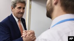 El secretario de Estado, John Kerry dijo que "esta es una victoria para todo el planeta y para las futuras generaciones".