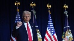 Presiden Donald Trump menghadiri acara National Breakfast Prayer di Washington Hilton, Washington DC, Kamis, 6 Februari 2025. (Foto: Evan Vucci/AP Photo)