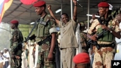 Le président tchadien Idriss Deby Itno lors d'une campagne électorale à Ndjamena en 2012. (Photo AP) 