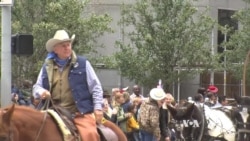 Horseback Riders Kick Off Rodeo Season in Houston