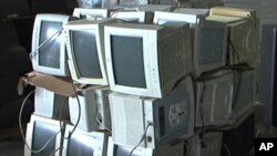 废旧电视机、电脑等电子废料