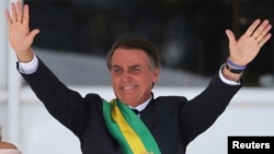 Na comparação com anteriores presidentes, Bolsonaro também perde