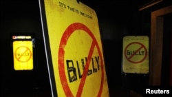 El documental "Bully" llega a las salas de cine, luego de la controversia originada por la clasificación con que debía ser presentada.